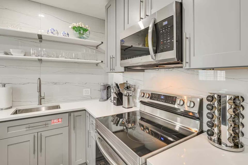 Kitchen | Keurig Coffee Maker | Microwave