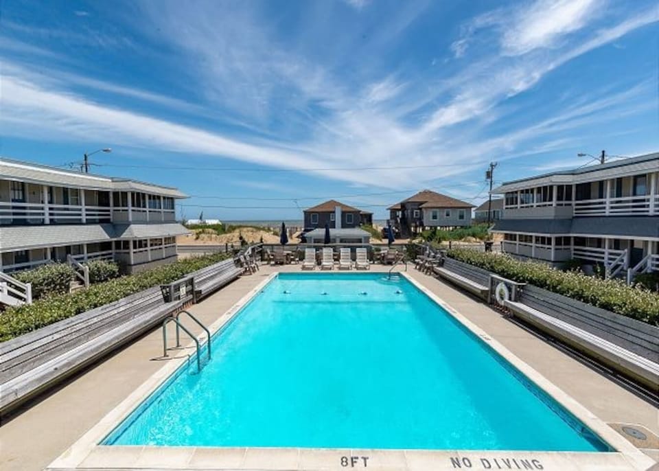 Cottage Pool