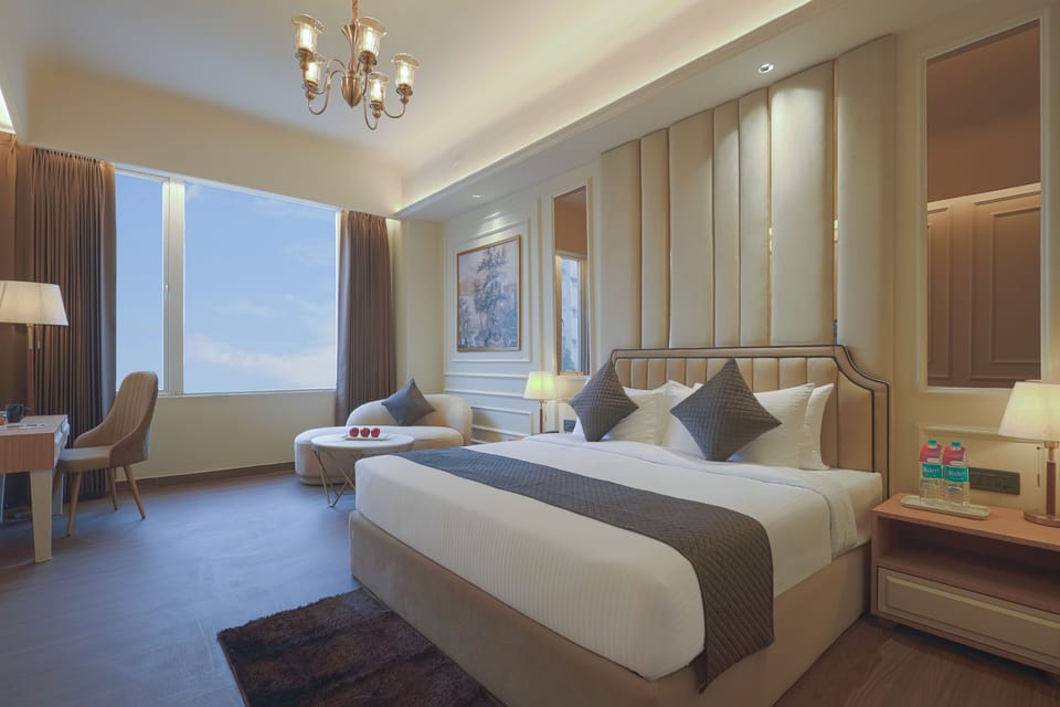Regalia Suite | Iron/ironing board, free WiFi