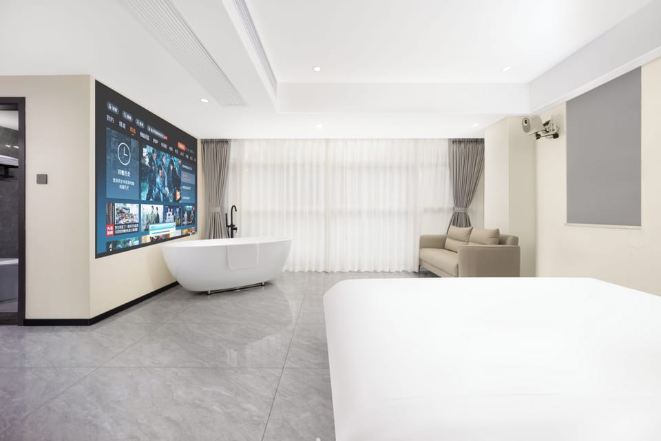 Superior Double Room, City View | Laptop workspace, soundproofing, free WiFi