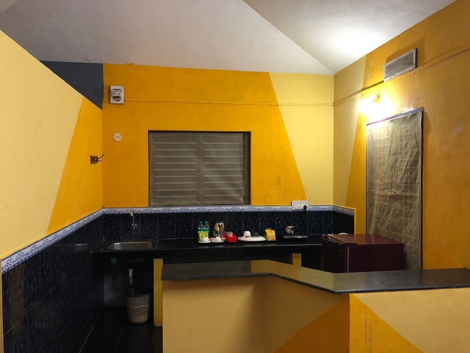 Economy Room | Interior