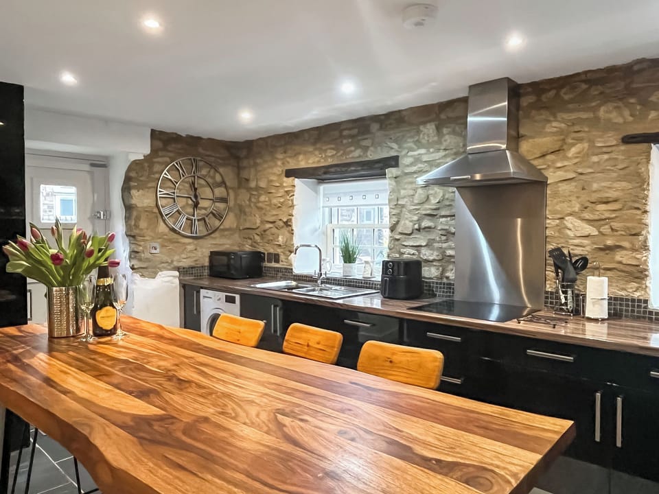 Kitchen/diner | Hidden Cottage, Yarm