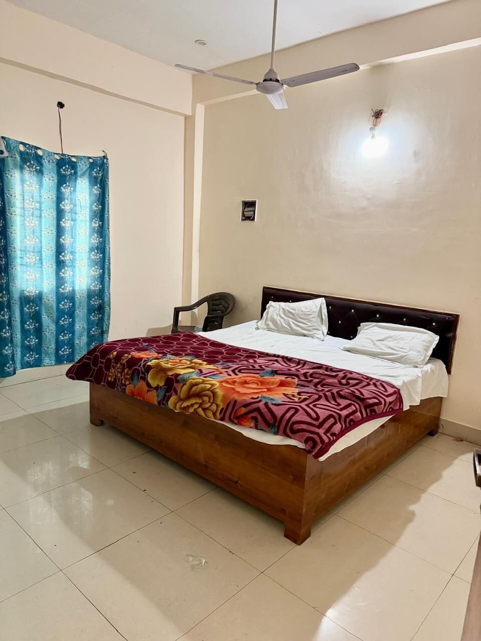 Deluxe Room | Rollaway beds, free WiFi, bed sheets