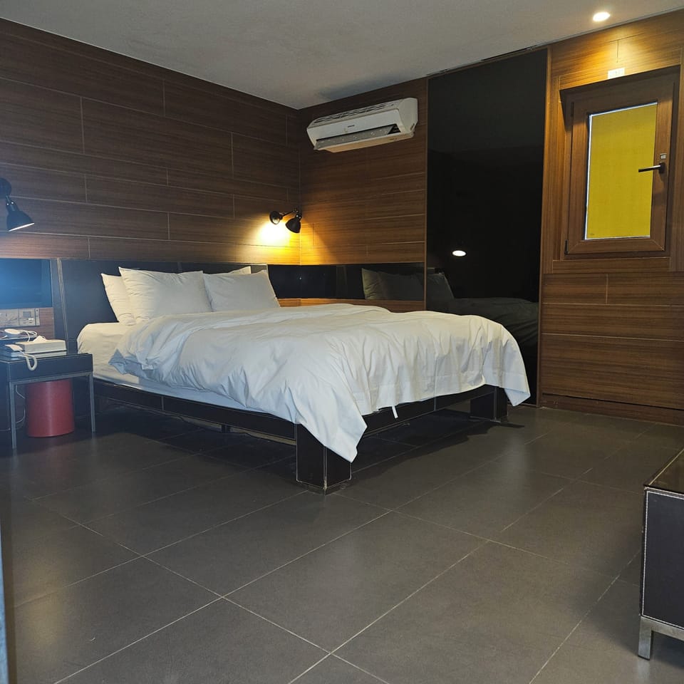 Standard Room | WiFi (free)
