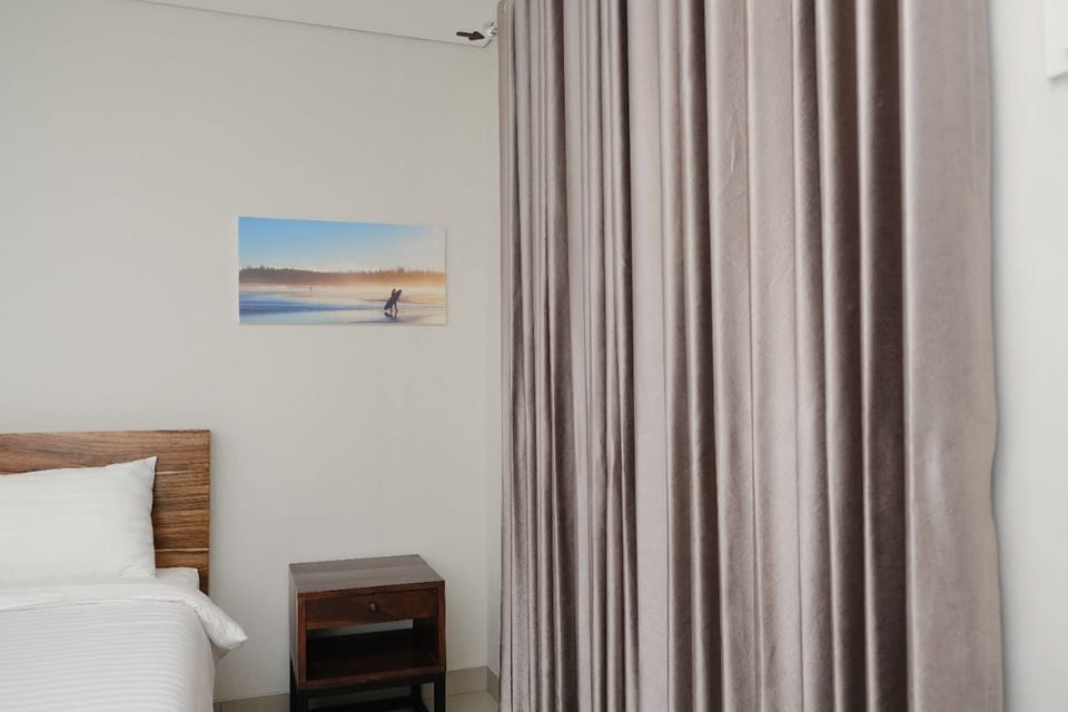 Deluxe Double Room | In-room safe, desk, laptop workspace, free WiFi