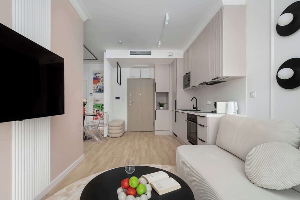 Unwind on the comfortable sofa that can be converted into double bed.