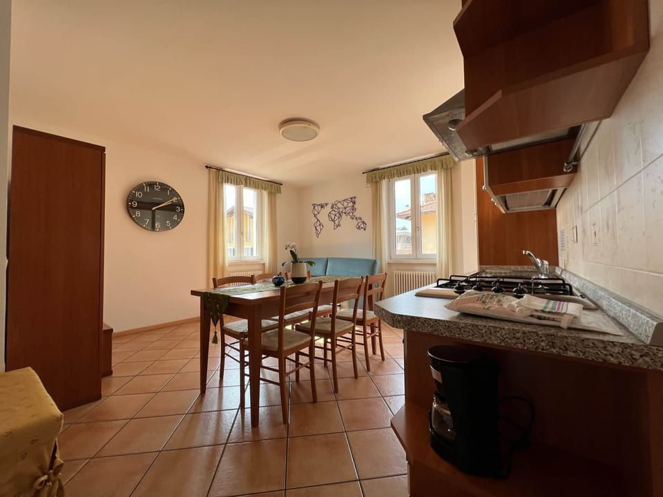 B9D261BC 7FCE 4D1D A5D9 A51469CB8745