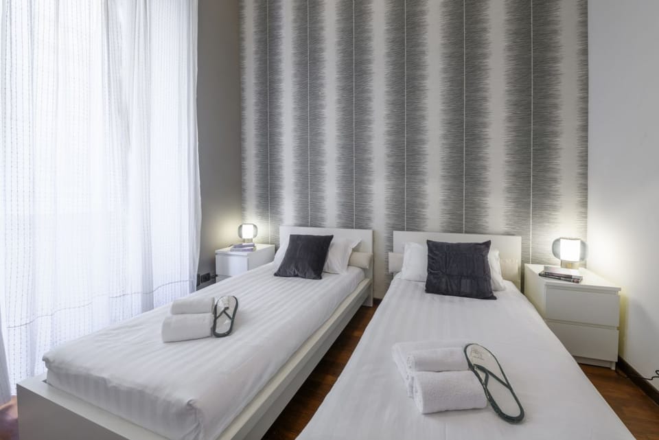 Borromei, 11 - Elegance in the center of town Apartment in Milan