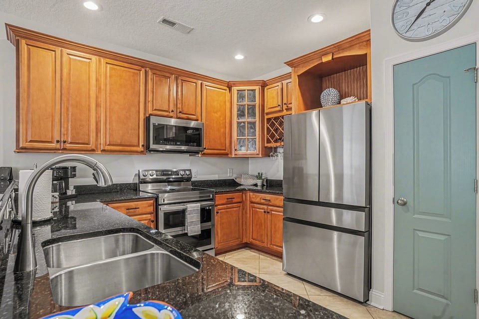 Easy, open kitchen for cooking and gathering