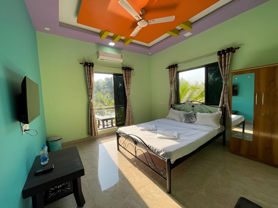 Classic Double Room, Garden View | Free WiFi