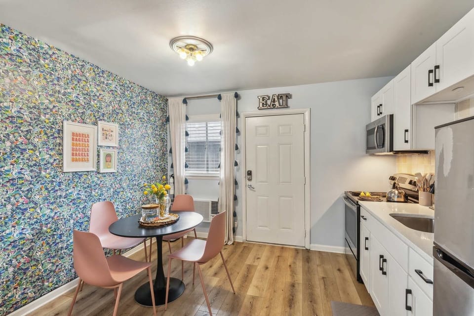 Welcome to Hillview Haven!