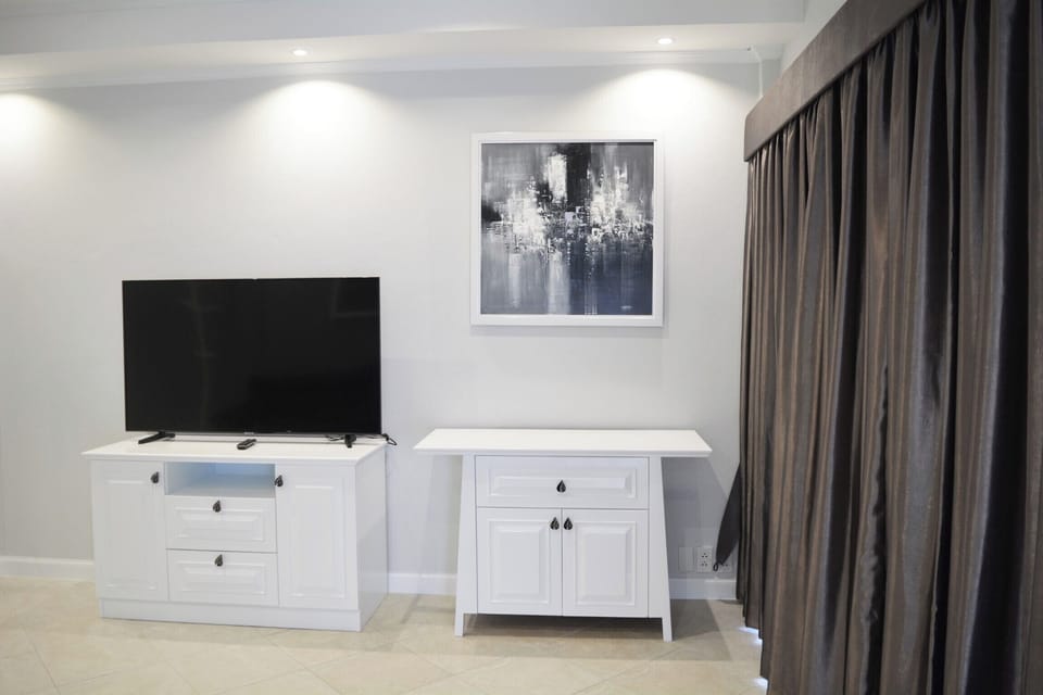 Apartment, 1 Bedroom, Smoking, Balcony | Room amenity