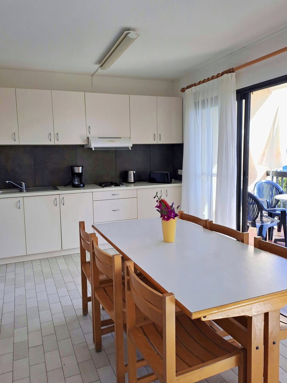 Classic Apartment, 2 Bedrooms | Private kitchen | Espresso maker