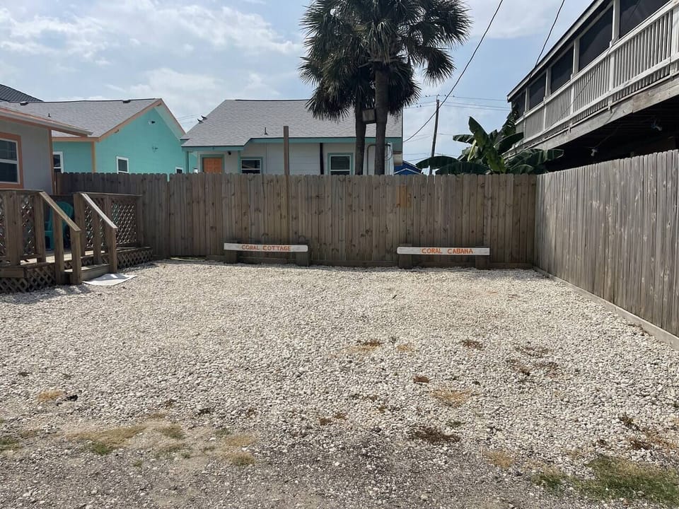 Notice spots are marked for each unit.