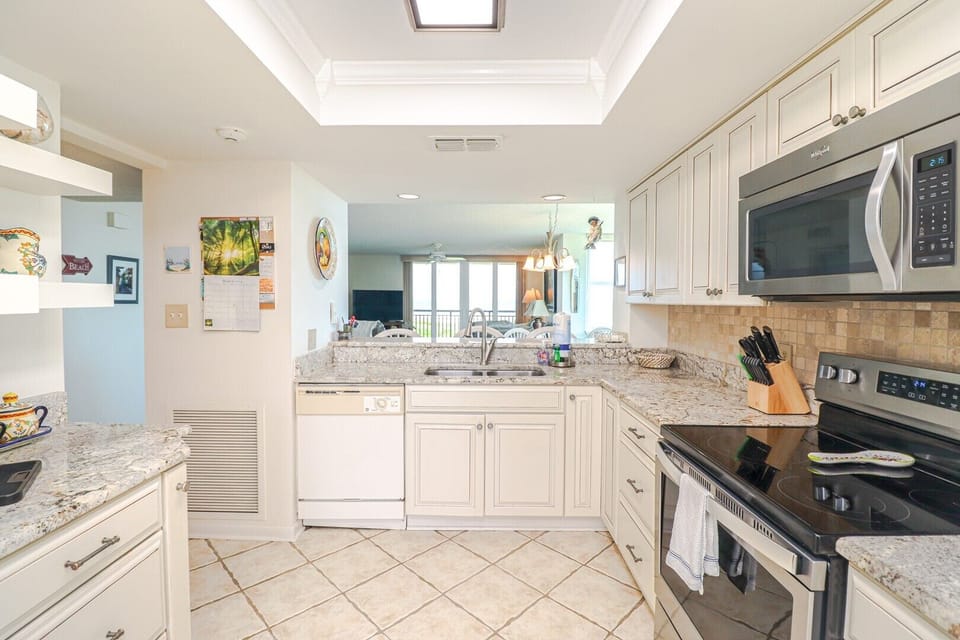 St. Augustine Beach Rentals Kitchen