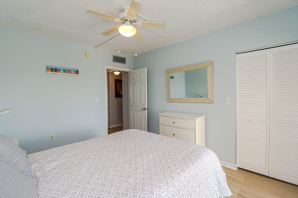 St. Augustine Beach Rentals Guest Bedroom