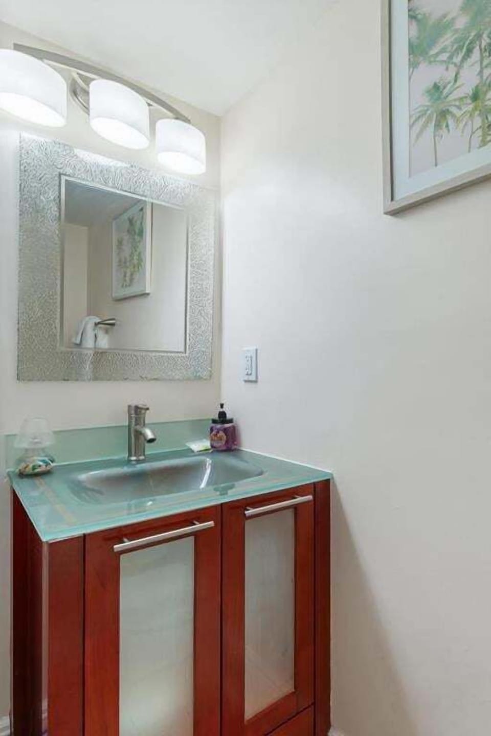 St. Augustine Beach Rentals 1/2 Bath