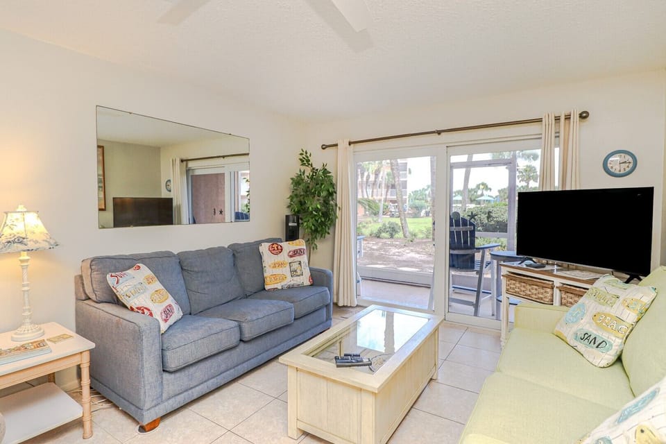 St. Augustine Beach Rentals Living Room