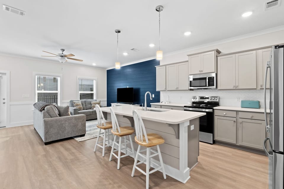 Spacious living, dining, and kitchen area