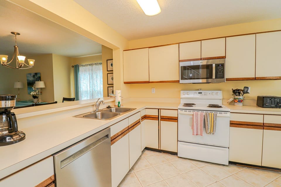 St. Augustine Beach Rentals Kitchen