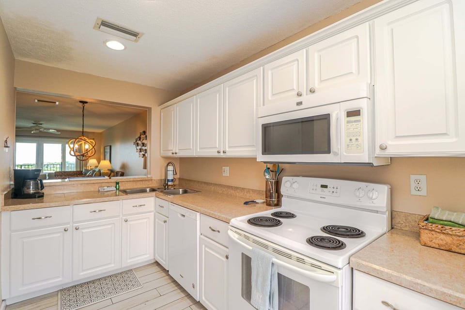 St. Augustine Beach Rentals Kitchen