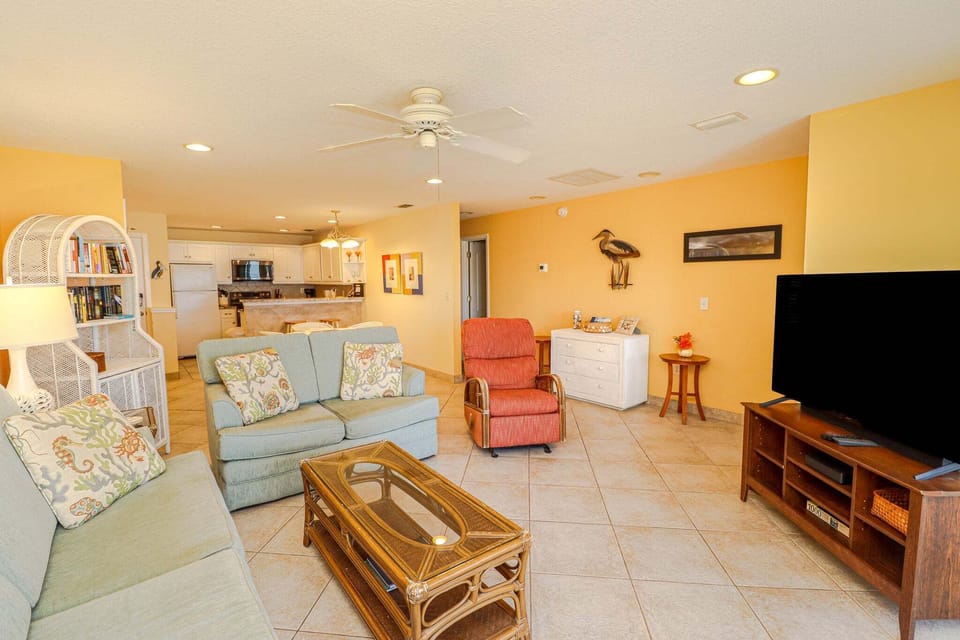 St. Augustine Beach Rentals Living Room