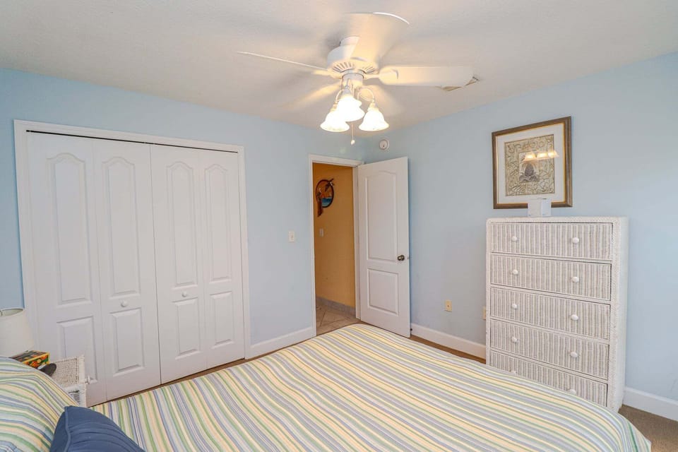 St. Augustine Beach Rentals Guest Bedroom