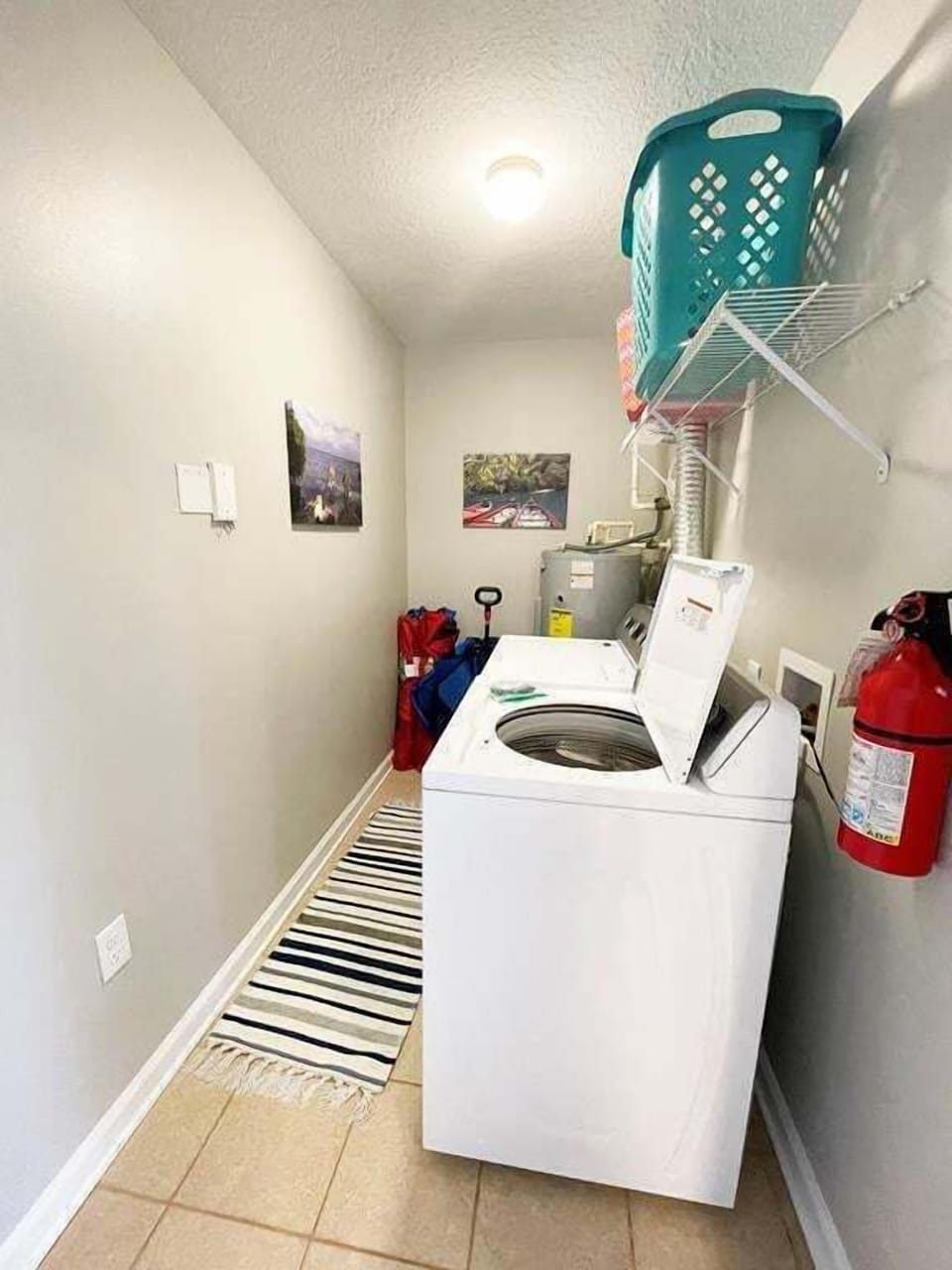 St. Augustine Beach Rentals Laundry Room