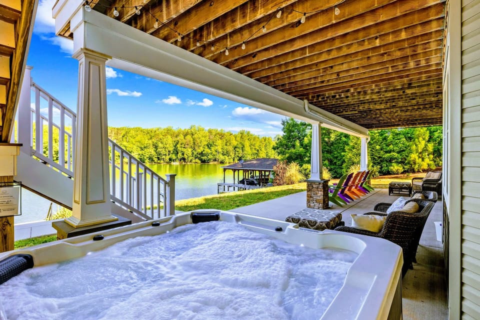 Hot Tub - Soak under cover with the lake and dock in full view, warm water and open skies after a day on the water.
