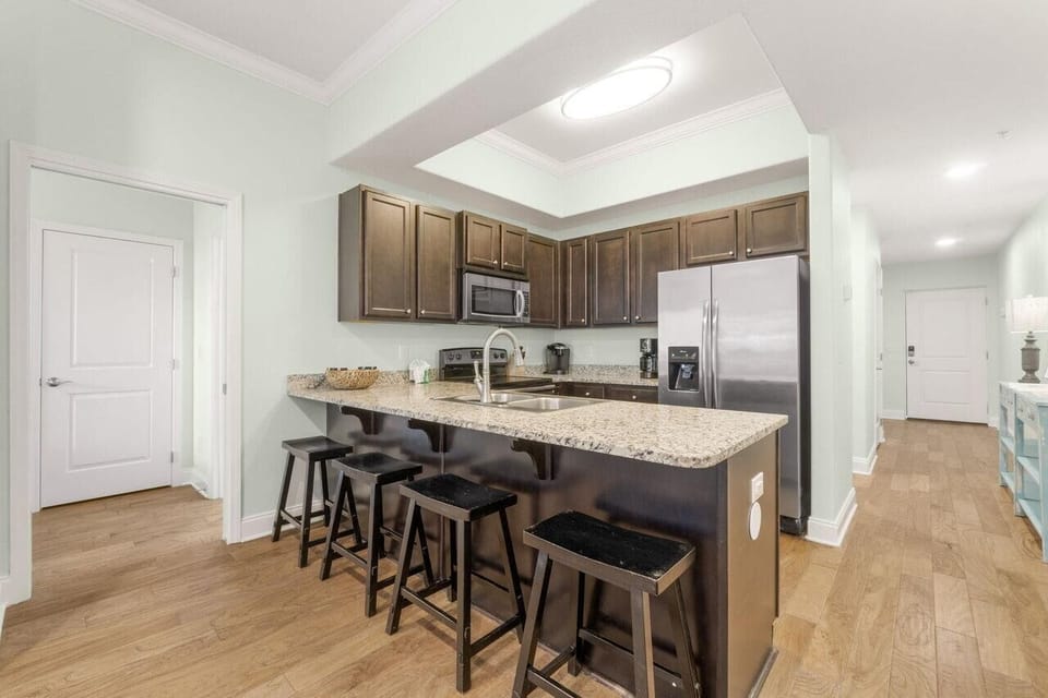 Condo, Multiple Beds (Alerio E104) | Private kitchen