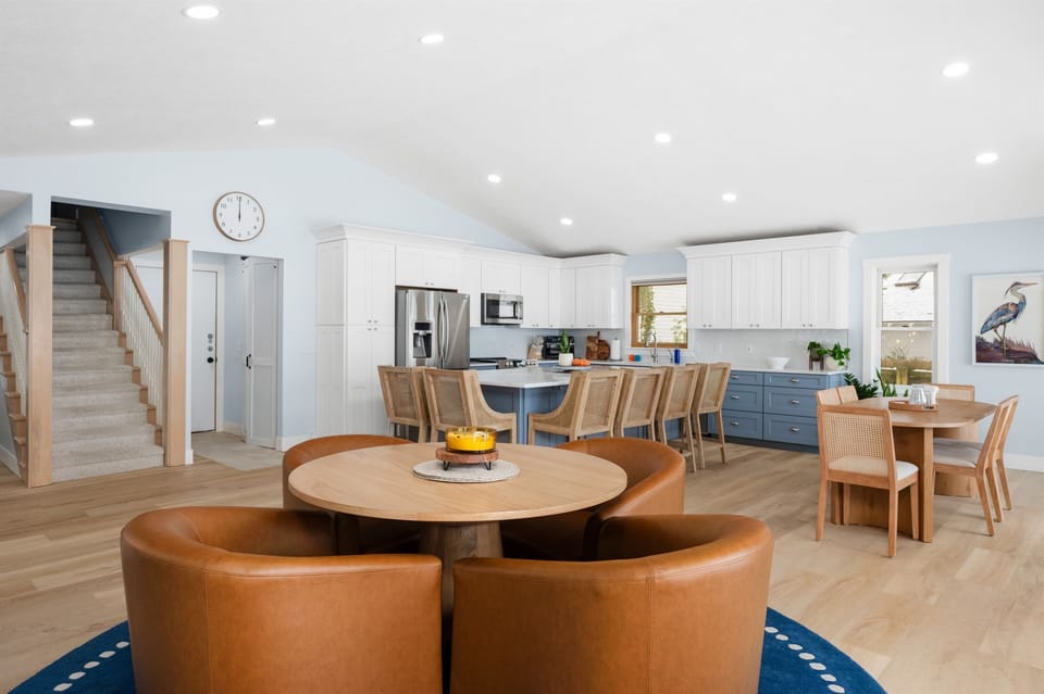 Open main living and dining area
