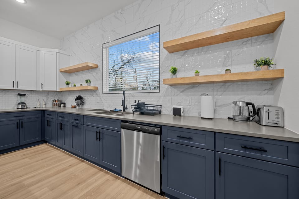 Kitchen 2