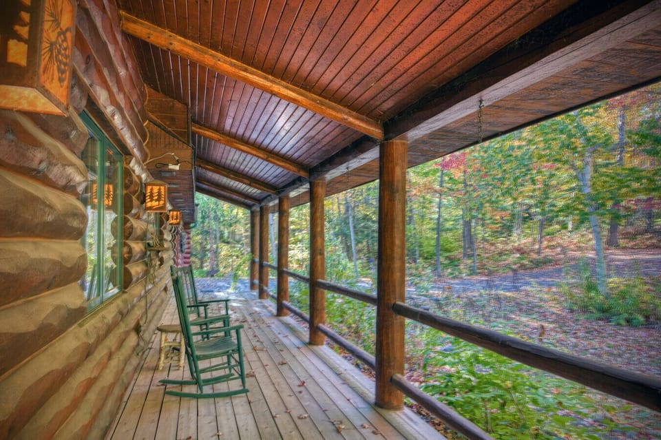 Front covered deck