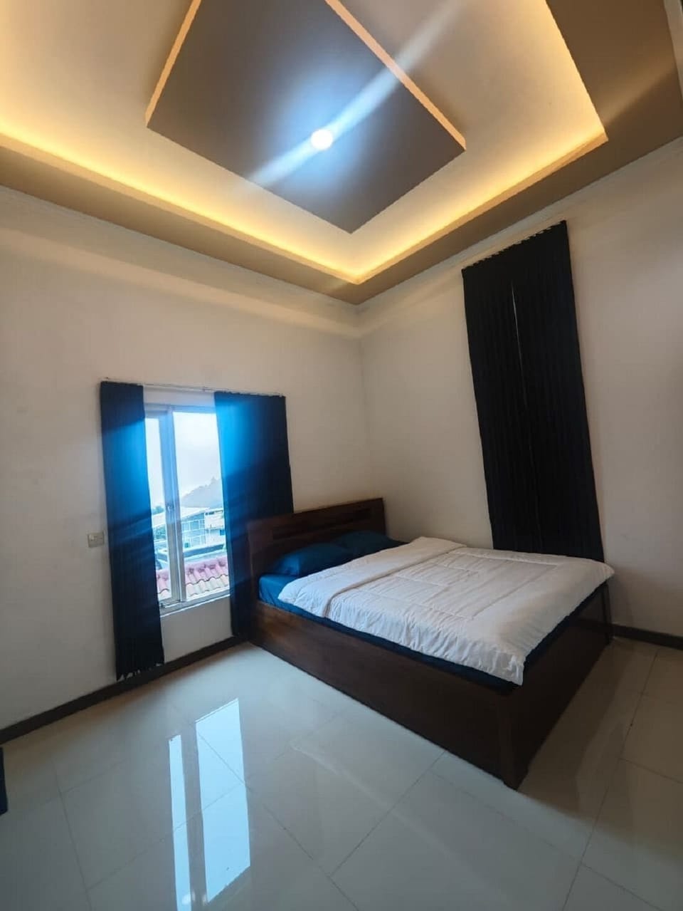 Standard Double Room | Free WiFi
