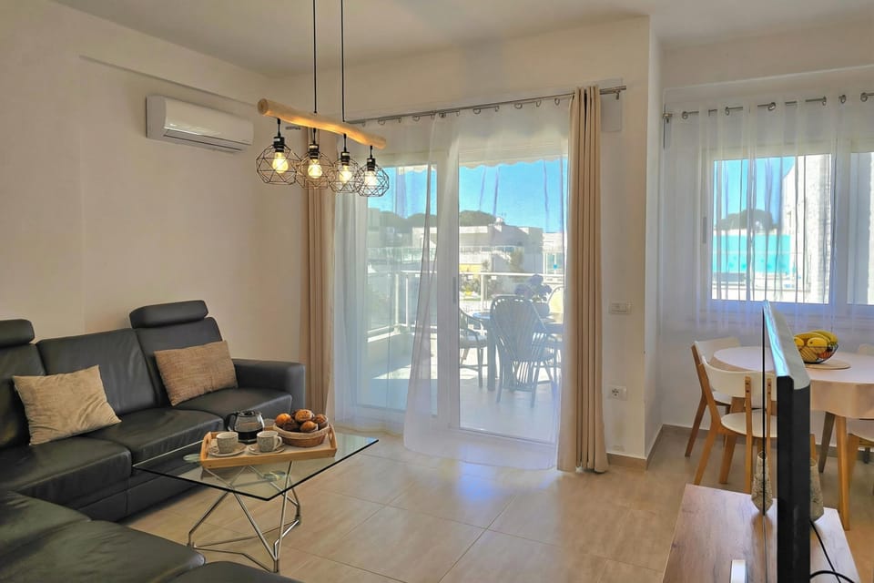 Living and dining room