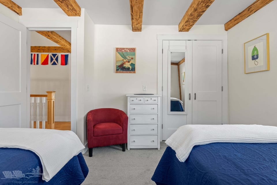 The Twin Bedroom Upstairs