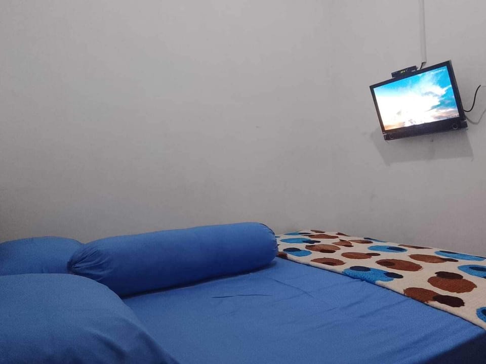 Basic Room | Desk, free WiFi