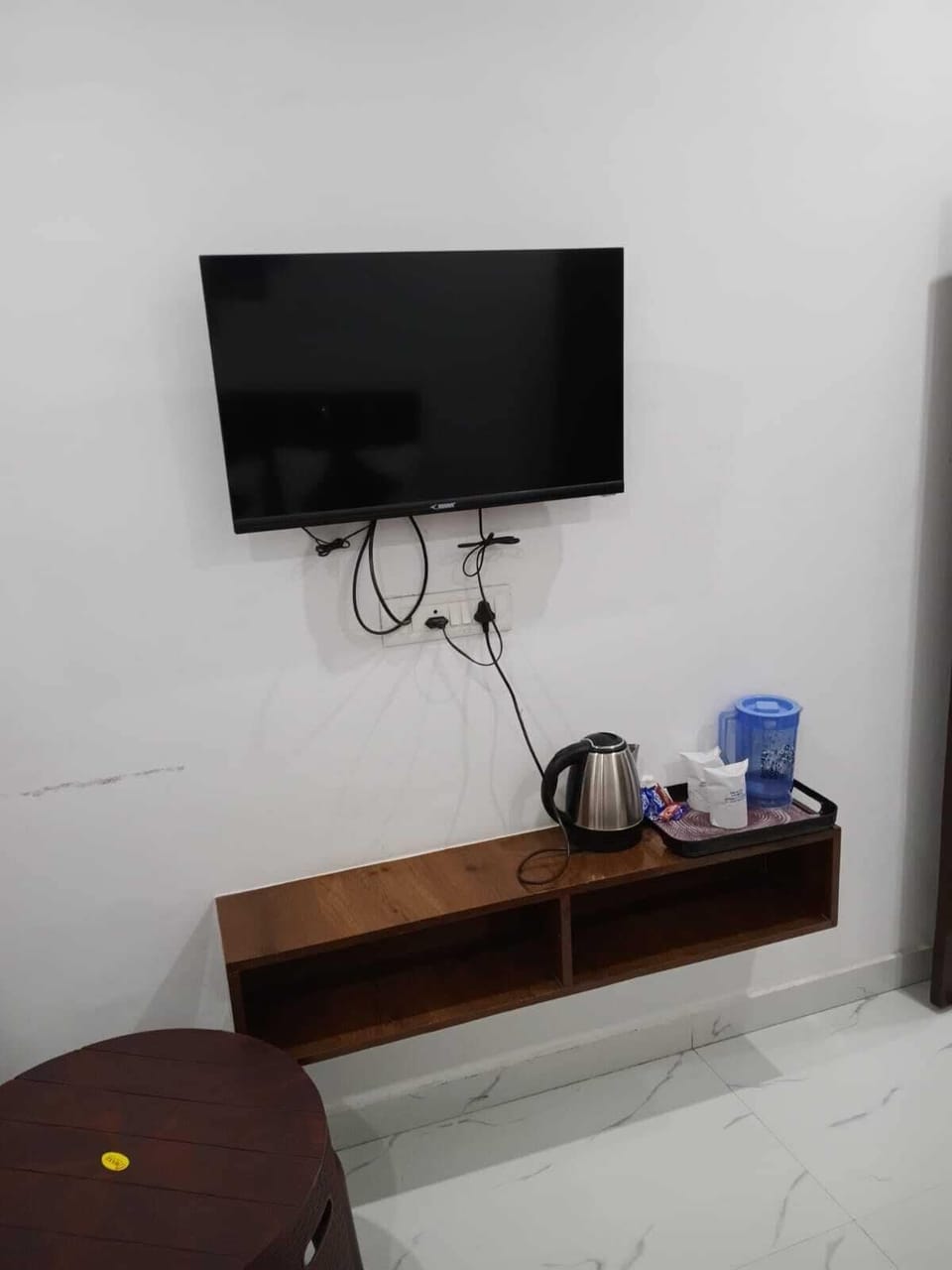 Deluxe Room | Desk, WiFi (free), bed sheets
