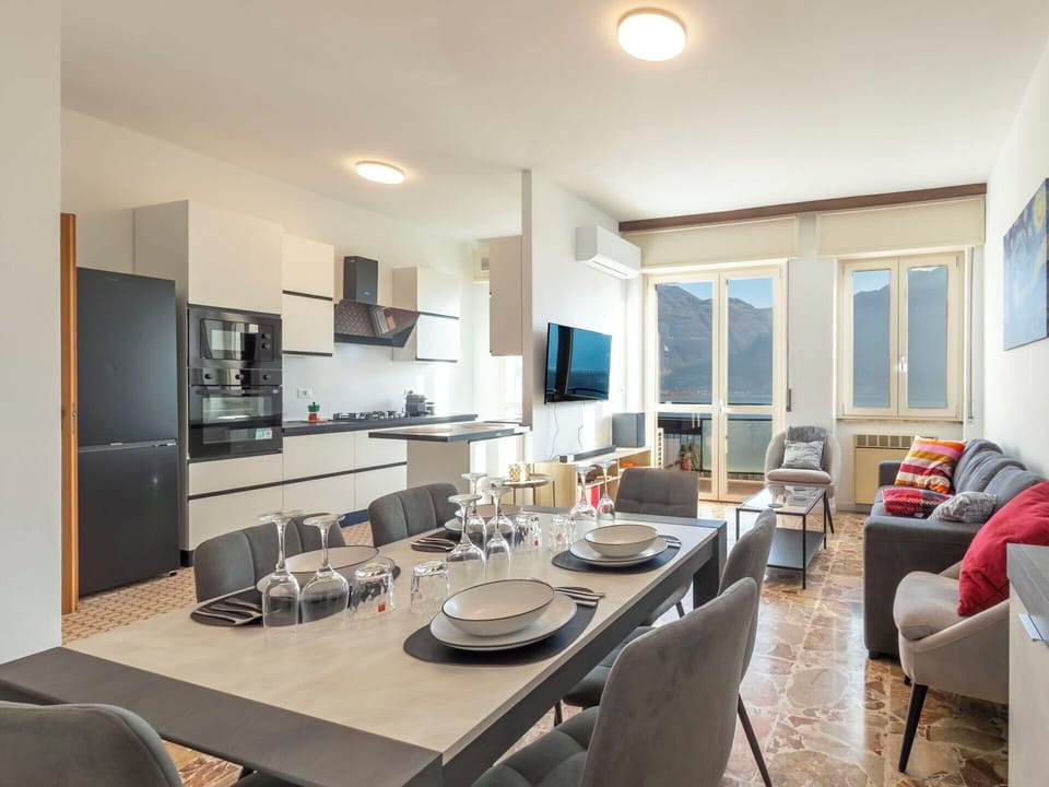 Furniture, Interior Design, Apartment, Room, Chair, Ceiling, Cabinetry, Home Appliance, Lamp, Penthouse Apartment