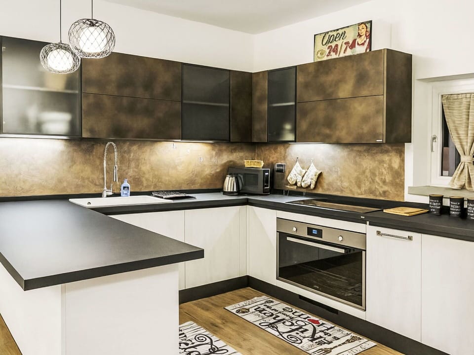 Kitchen, Kitchen Appliance, Wood, Countertop, Flooring, Furniture, Interior Design, Cabinetry, Home, Home Appliance