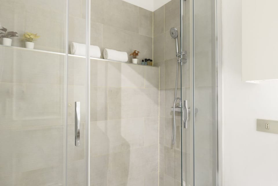 PONTACCIO, 4 - LIVING IN BRERA, IN THE HEART OF MILAN Apartment in Milan