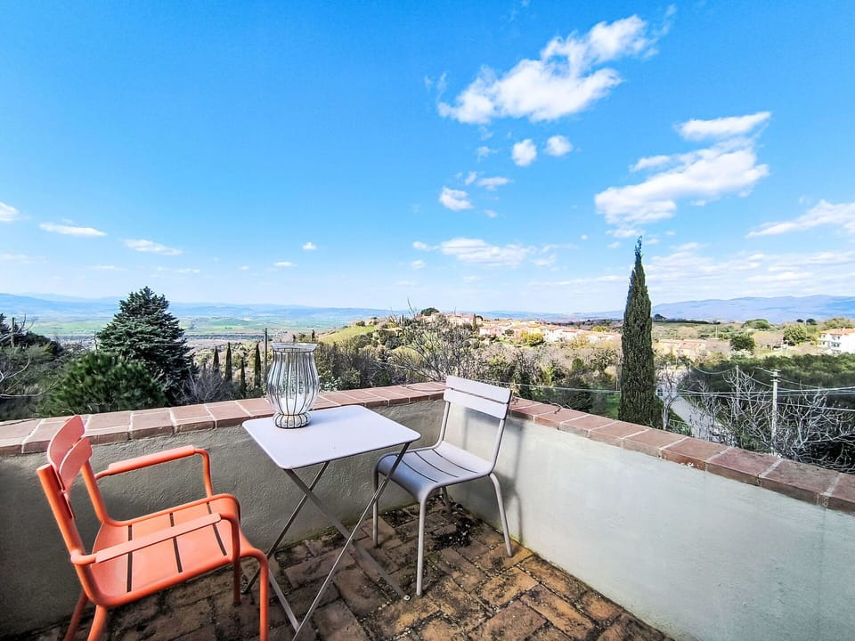 Furniture, Outdoor Furniture, Chair, Outdoor Table, Landscaping, Kitchen & Dining Room Table, Coffee Table, Armrest