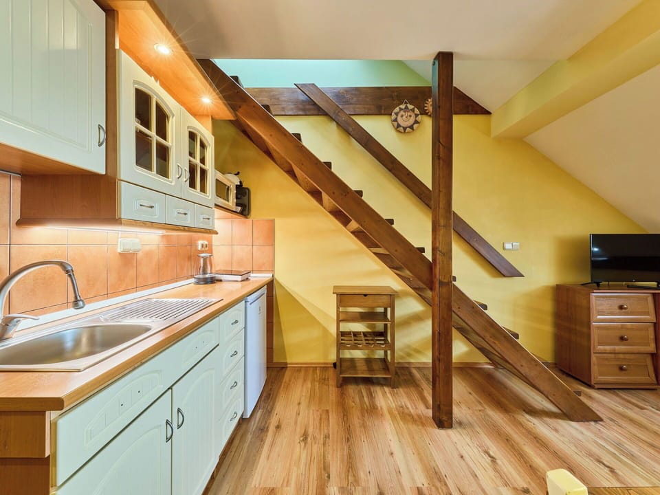Flooring, Interior Design, Wood, Floor, Ceiling, Furniture, Room, Wood Flooring, Lighting, Hardwood