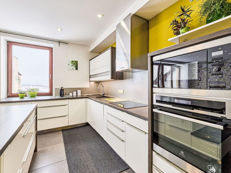 Kitchen, Kitchen Appliance, Countertop, Interior Design, Cabinetry, Flooring, Major Appliance, Furniture, Wood, Floor
