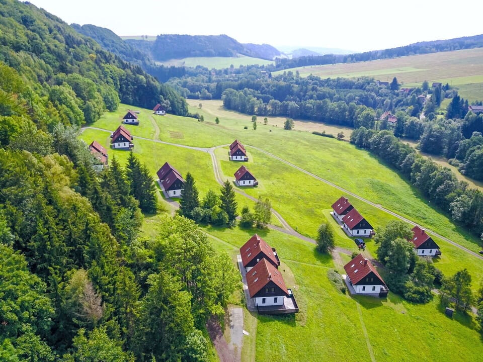 Grass, House, Rural Area, Plain, Landscape, Grassland, Land Lot, Human Settlement, Cottage, Village