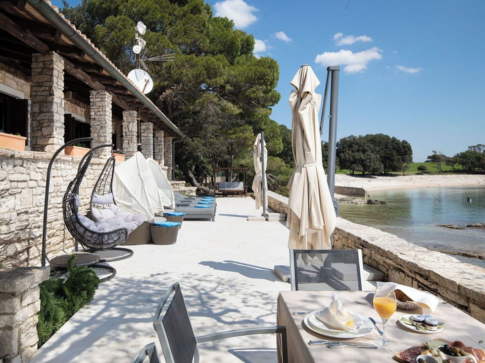 Outdoor Furniture, Resort, Coast, Leisure, Shore, Shade, Vacation, Beach, Resort Town, Seaside Resort