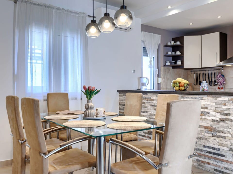 Furniture, Interior Design, Flooring, Wall, Light Fixture, Table, Wood, Ceiling, Floor, Chair