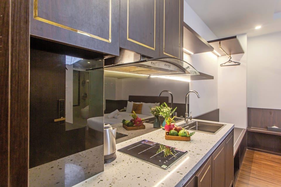 Signature Studio Suite, 1 King Bed, Balcony, Sea View | Private kitchenette | Coffee/tea maker, fridge, electric kettle