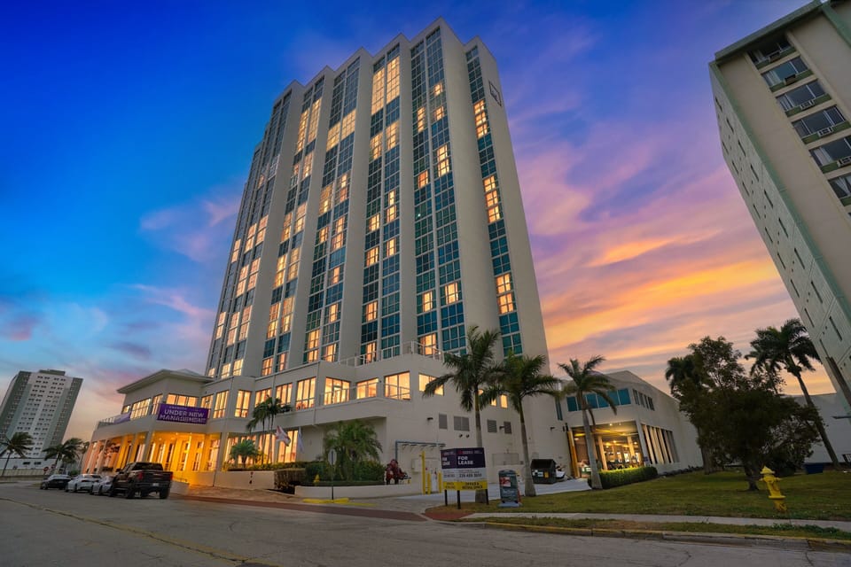 Condo, 2 Bedrooms | Exterior