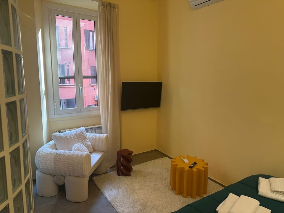 Apartment (1 Bedroom) | 1 bedroom, bed sheets